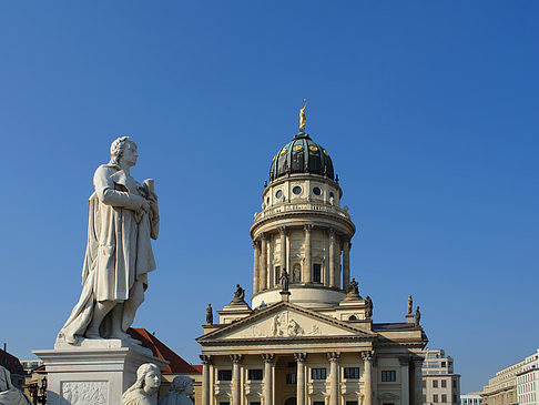 Französischer Dom mit Schillerstatue - Berlin (Berlin)